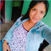 Me  defino como unq persona   tranquila  pacie te y alegrd  y me encantaria darle  clases ah quien le   interesara   aprender manualidades
